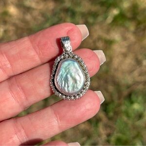 925 Sterling Silver Pearl Pendant